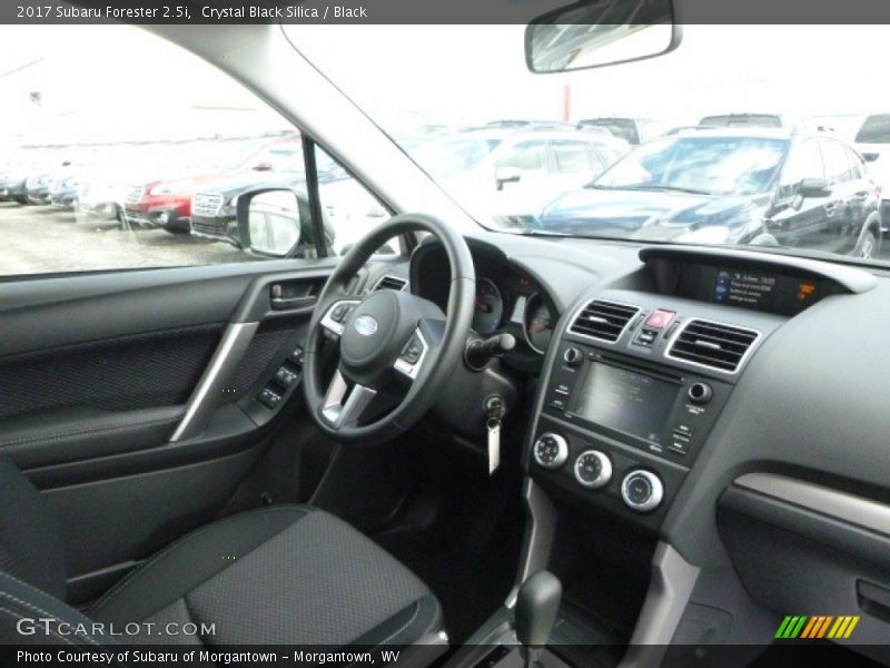 Crystal Black Silica / Black 2017 Subaru Forester 2.5i