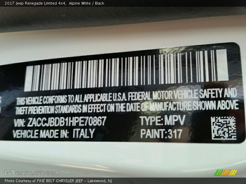 Alpine White / Black 2017 Jeep Renegade Limited 4x4