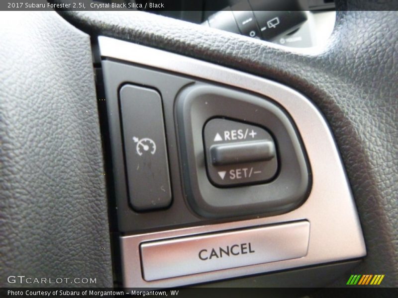 Crystal Black Silica / Black 2017 Subaru Forester 2.5i