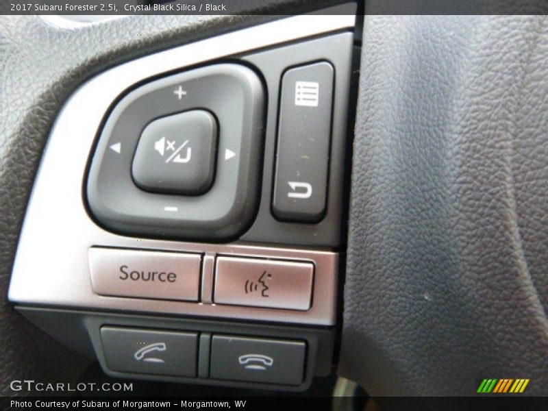 Crystal Black Silica / Black 2017 Subaru Forester 2.5i