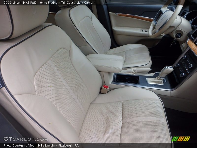 White Platinum Tri-Coat / Light Camel 2011 Lincoln MKZ FWD