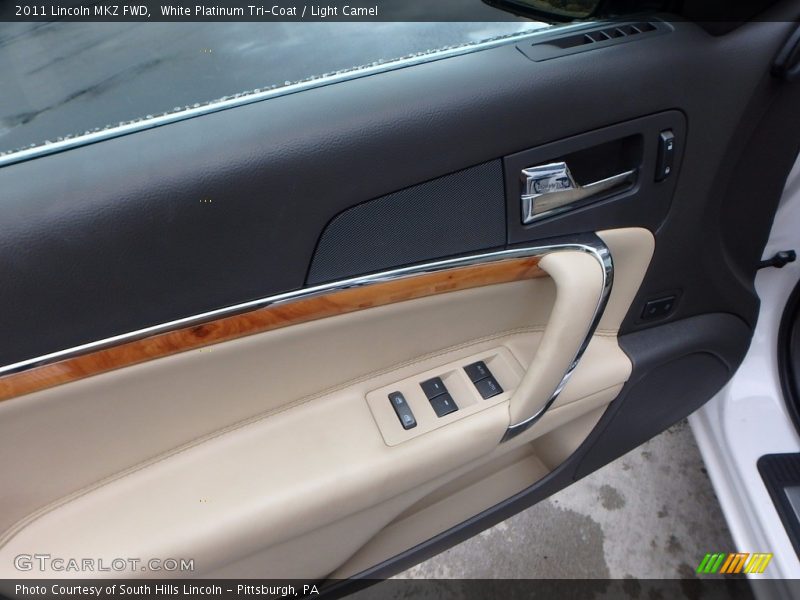 White Platinum Tri-Coat / Light Camel 2011 Lincoln MKZ FWD