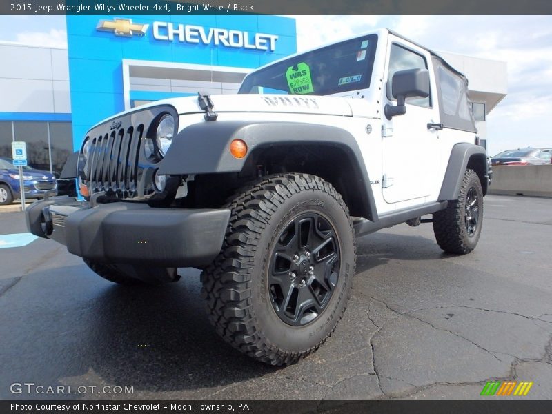Bright White / Black 2015 Jeep Wrangler Willys Wheeler 4x4