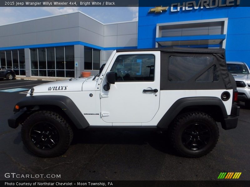 Bright White / Black 2015 Jeep Wrangler Willys Wheeler 4x4