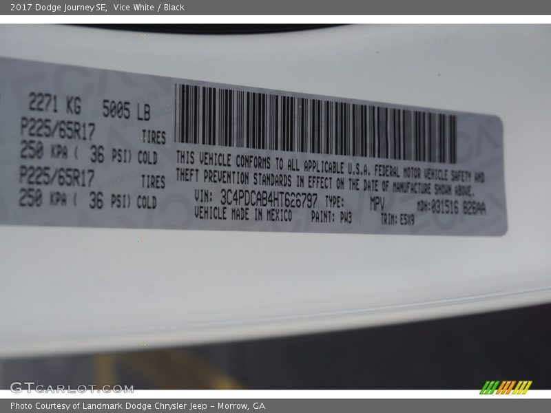 Vice White / Black 2017 Dodge Journey SE