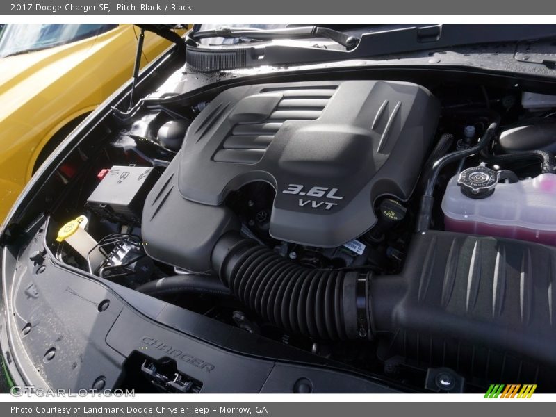 Pitch-Black / Black 2017 Dodge Charger SE