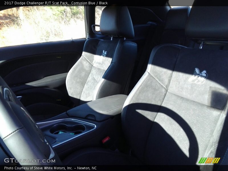 Contusion Blue / Black 2017 Dodge Challenger R/T Scat Pack