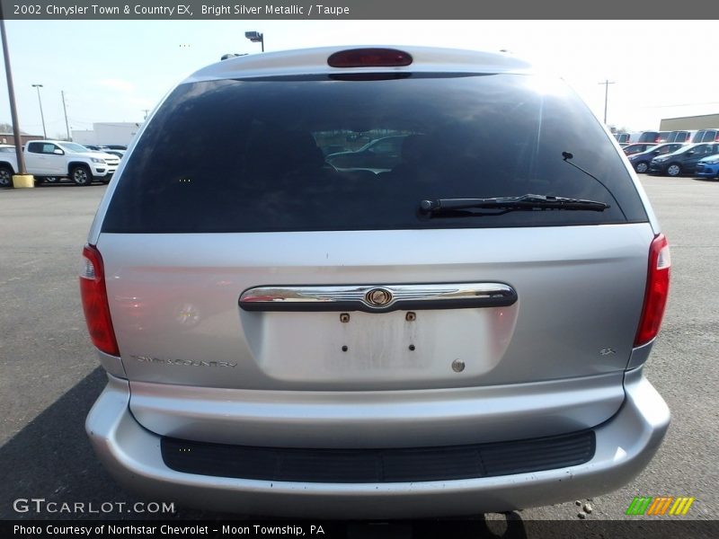 Bright Silver Metallic / Taupe 2002 Chrysler Town & Country EX