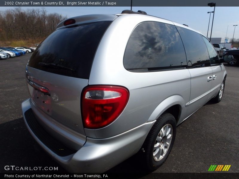 Bright Silver Metallic / Taupe 2002 Chrysler Town & Country EX