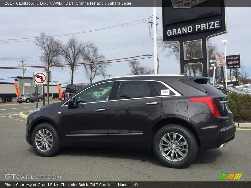 Dark Granite Metallic / Sahara Beige 2017 Cadillac XT5 Luxury AWD