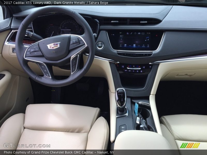 Dark Granite Metallic / Sahara Beige 2017 Cadillac XT5 Luxury AWD