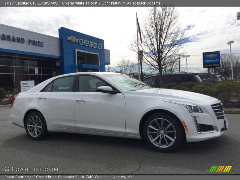 Crystal White Tricoat / Light Platinum w/Jet Black Accents 2017 Cadillac CTS Luxury AWD