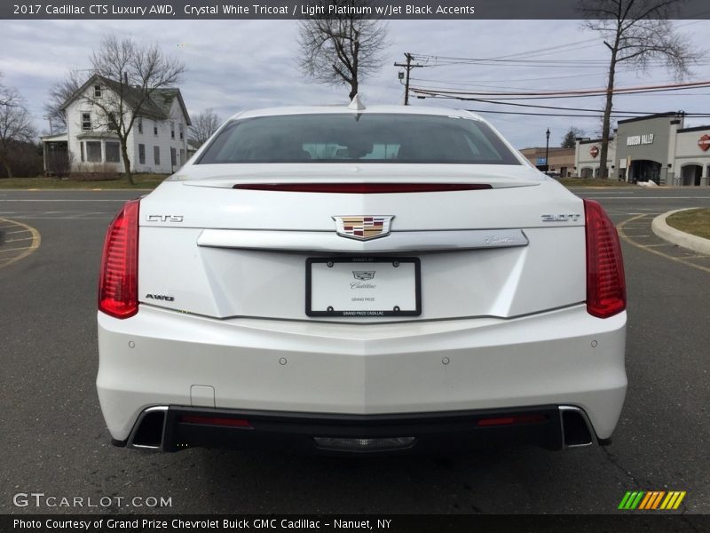 Crystal White Tricoat / Light Platinum w/Jet Black Accents 2017 Cadillac CTS Luxury AWD