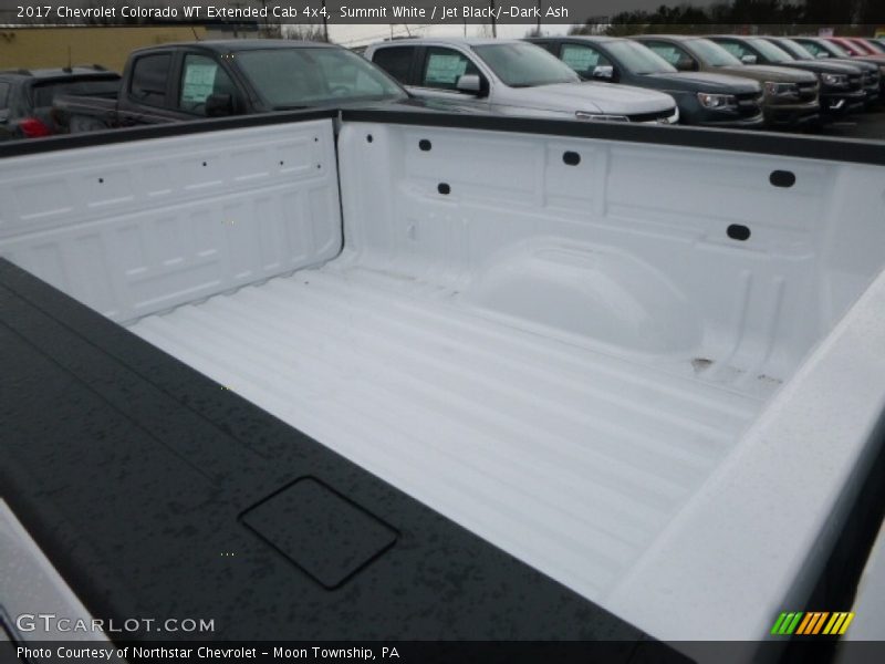 Summit White / Jet Black/­Dark Ash 2017 Chevrolet Colorado WT Extended Cab 4x4