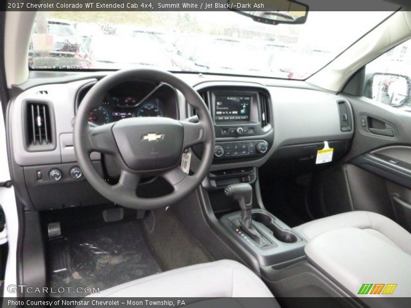 Summit White / Jet Black/­Dark Ash 2017 Chevrolet Colorado WT Extended Cab 4x4