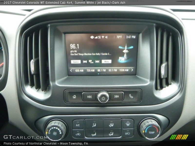 Summit White / Jet Black/­Dark Ash 2017 Chevrolet Colorado WT Extended Cab 4x4