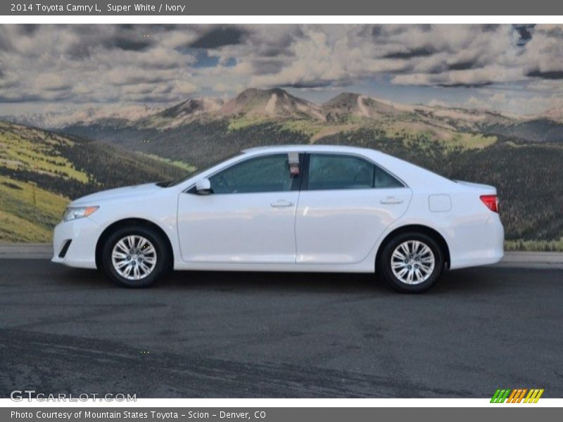 Super White / Ivory 2014 Toyota Camry L