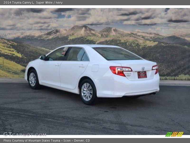 Super White / Ivory 2014 Toyota Camry L