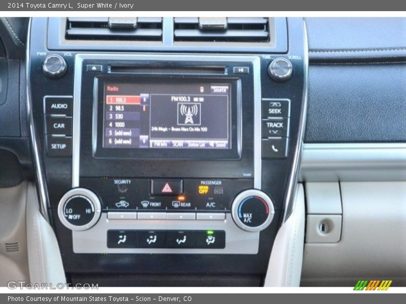 Super White / Ivory 2014 Toyota Camry L