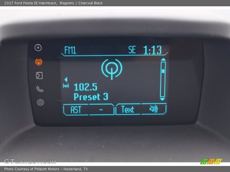 Magnetic / Charcoal Black 2017 Ford Fiesta SE Hatchback