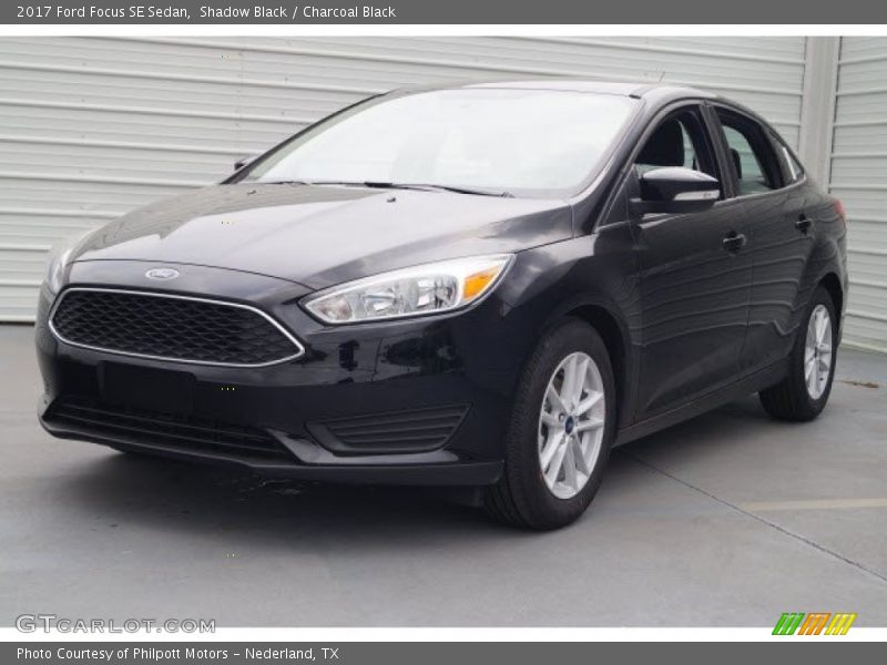 Shadow Black / Charcoal Black 2017 Ford Focus SE Sedan