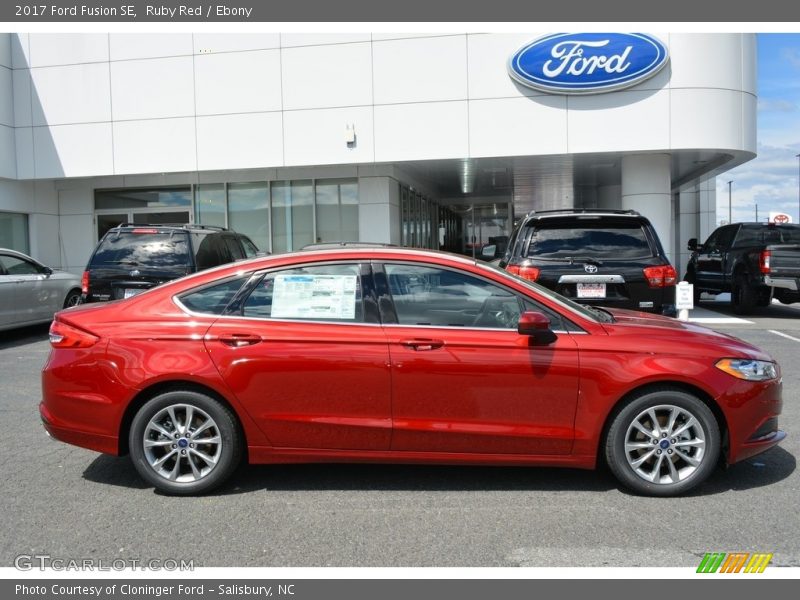 Ruby Red / Ebony 2017 Ford Fusion SE