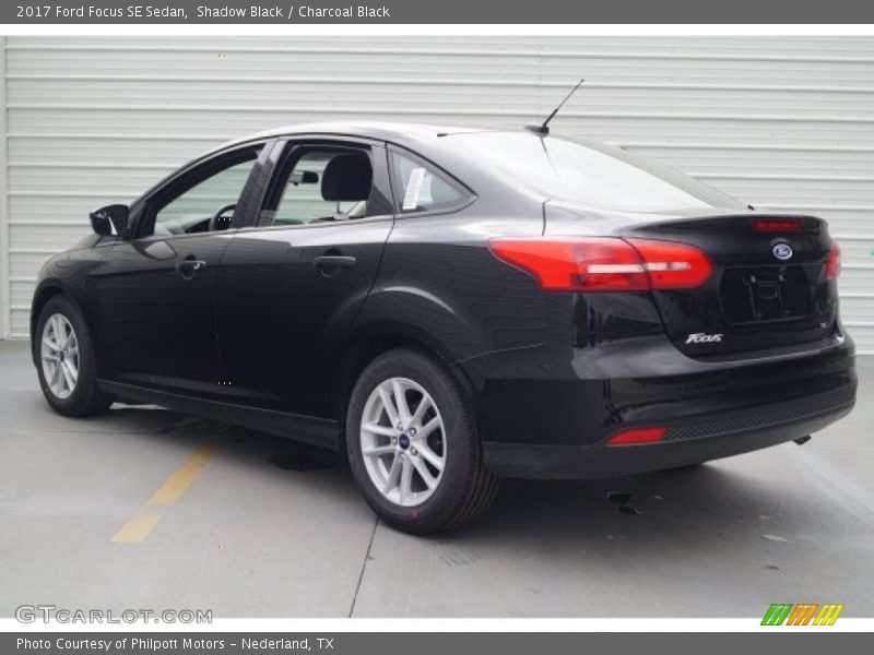 Shadow Black / Charcoal Black 2017 Ford Focus SE Sedan
