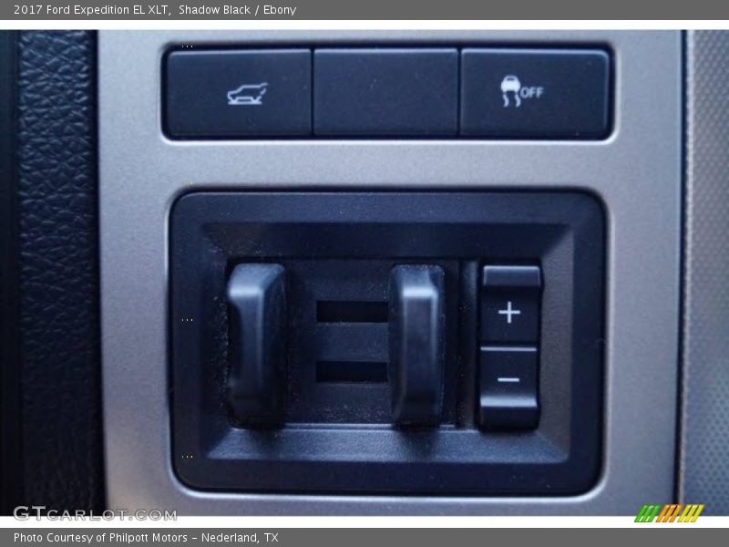 Shadow Black / Ebony 2017 Ford Expedition EL XLT