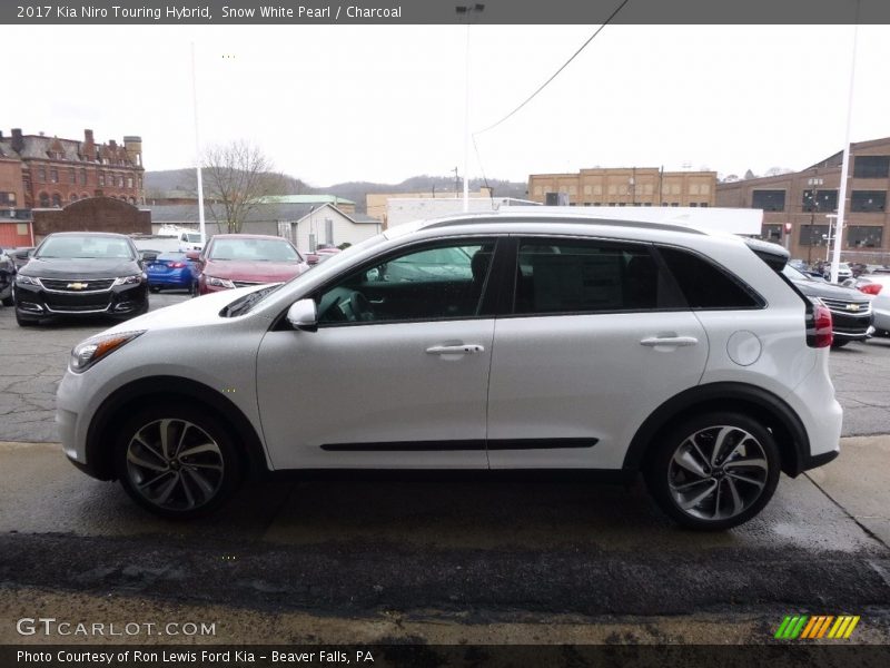  2017 Niro Touring Hybrid Snow White Pearl