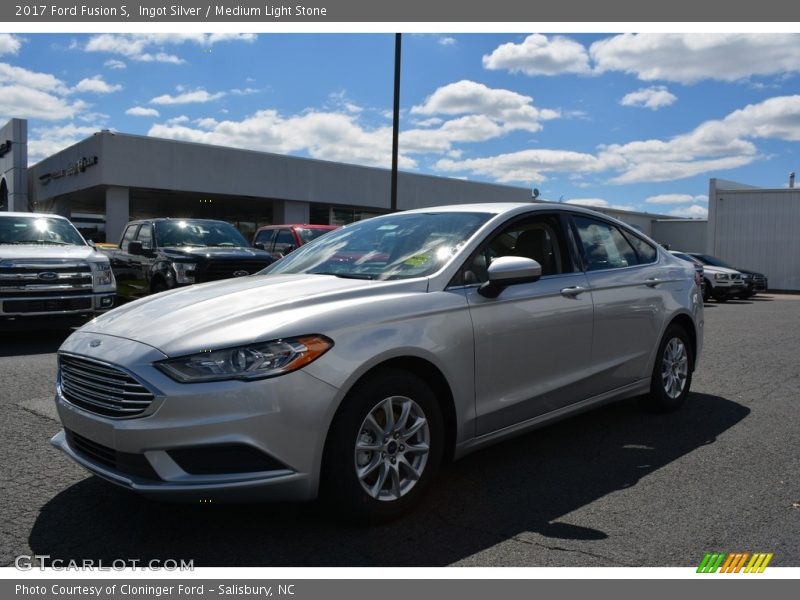 Ingot Silver / Medium Light Stone 2017 Ford Fusion S
