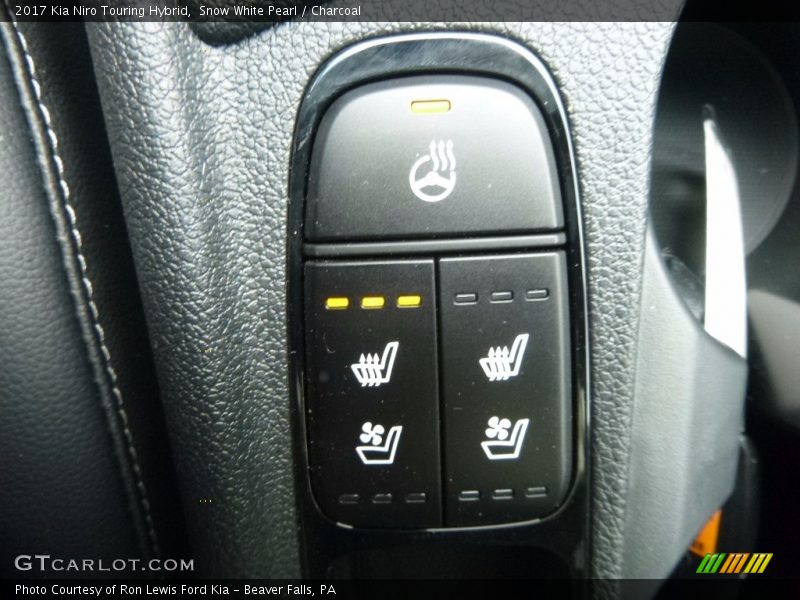 Snow White Pearl / Charcoal 2017 Kia Niro Touring Hybrid