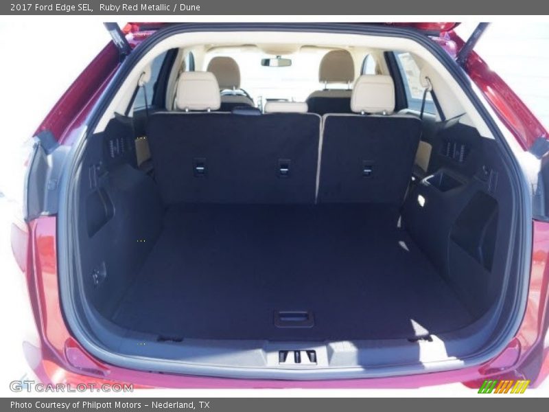 Ruby Red Metallic / Dune 2017 Ford Edge SEL