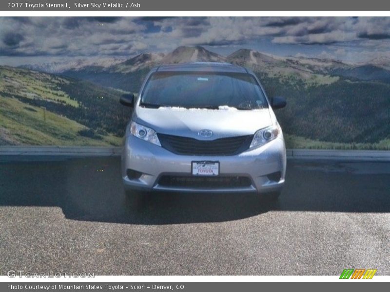Silver Sky Metallic / Ash 2017 Toyota Sienna L