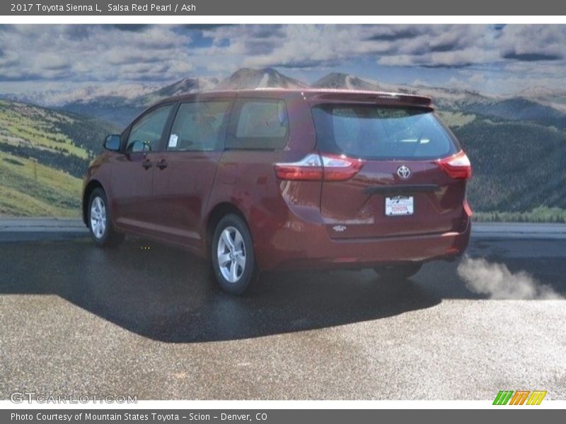 Salsa Red Pearl / Ash 2017 Toyota Sienna L