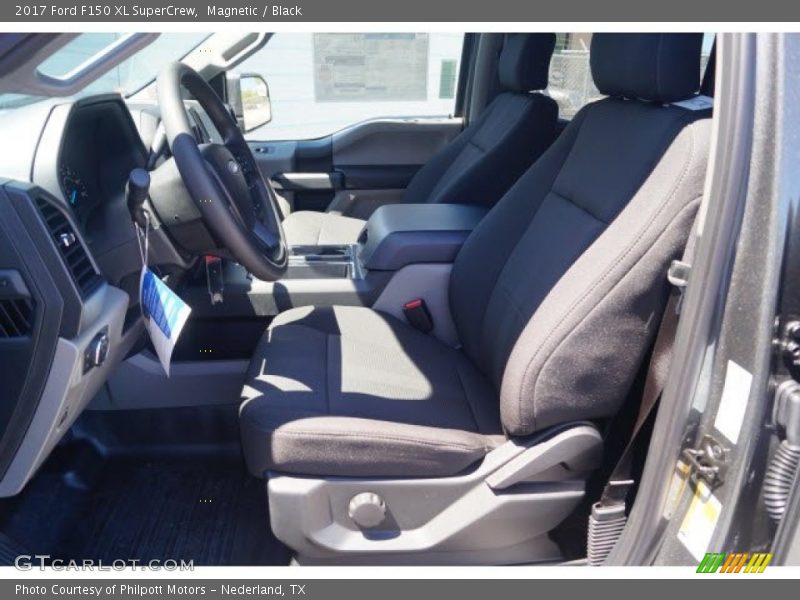 Magnetic / Black 2017 Ford F150 XL SuperCrew