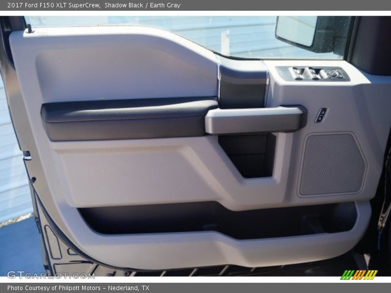 Shadow Black / Earth Gray 2017 Ford F150 XLT SuperCrew