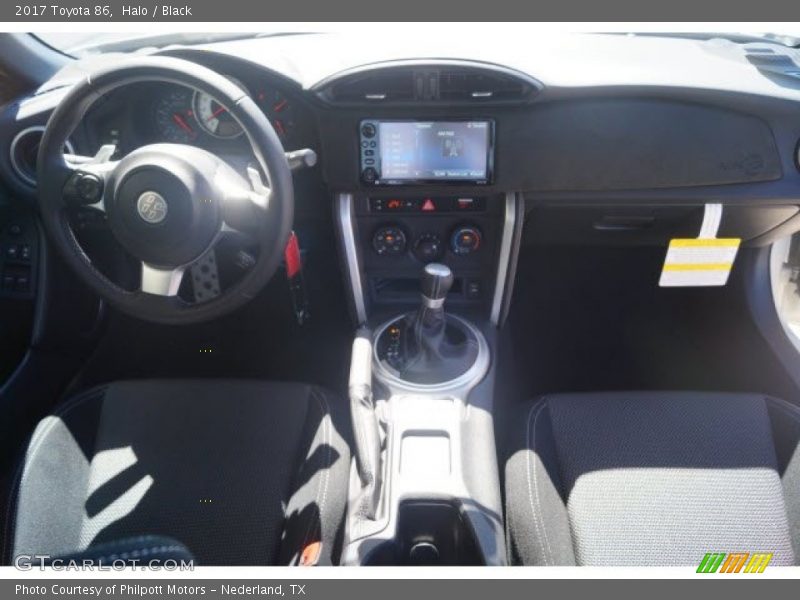 Halo / Black 2017 Toyota 86