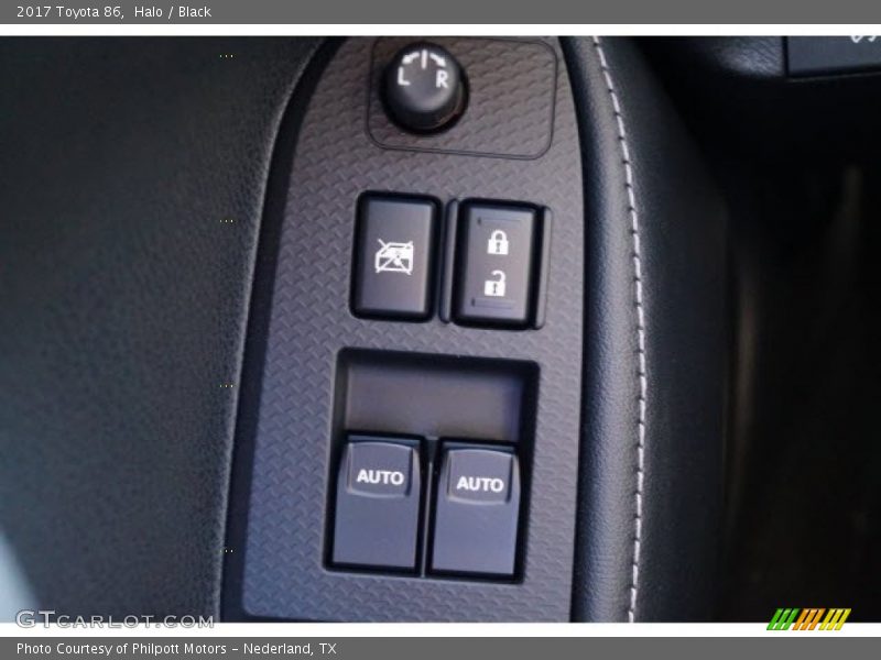Halo / Black 2017 Toyota 86