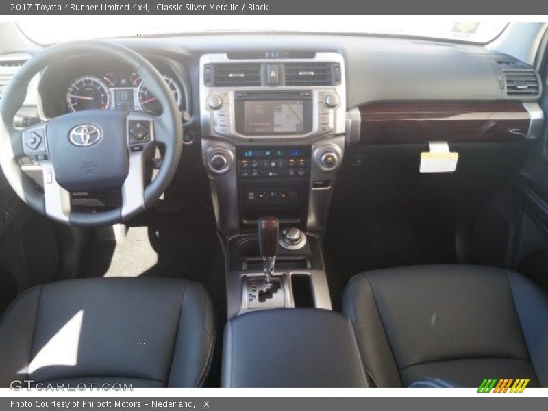 Classic Silver Metallic / Black 2017 Toyota 4Runner Limited 4x4