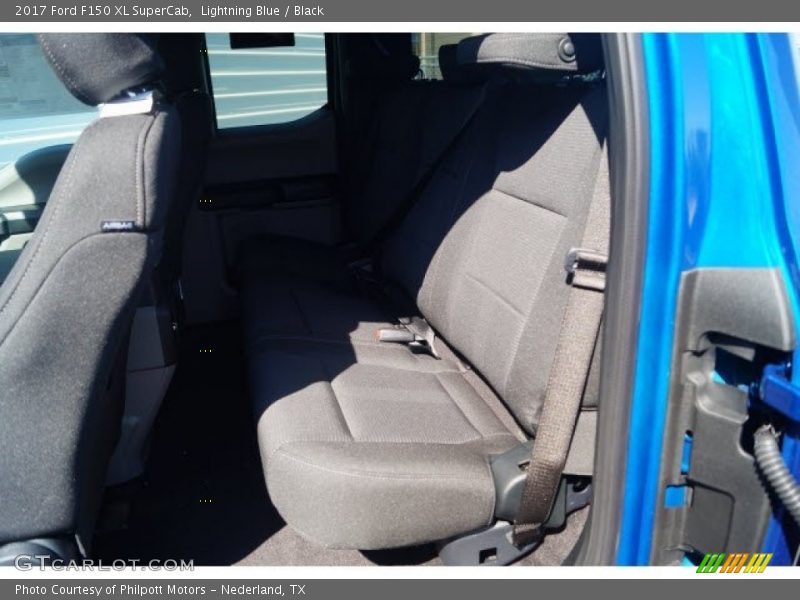 Lightning Blue / Black 2017 Ford F150 XL SuperCab