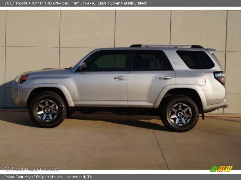 Classic Silver Metallic / Black 2017 Toyota 4Runner TRD Off-Road Premium 4x4