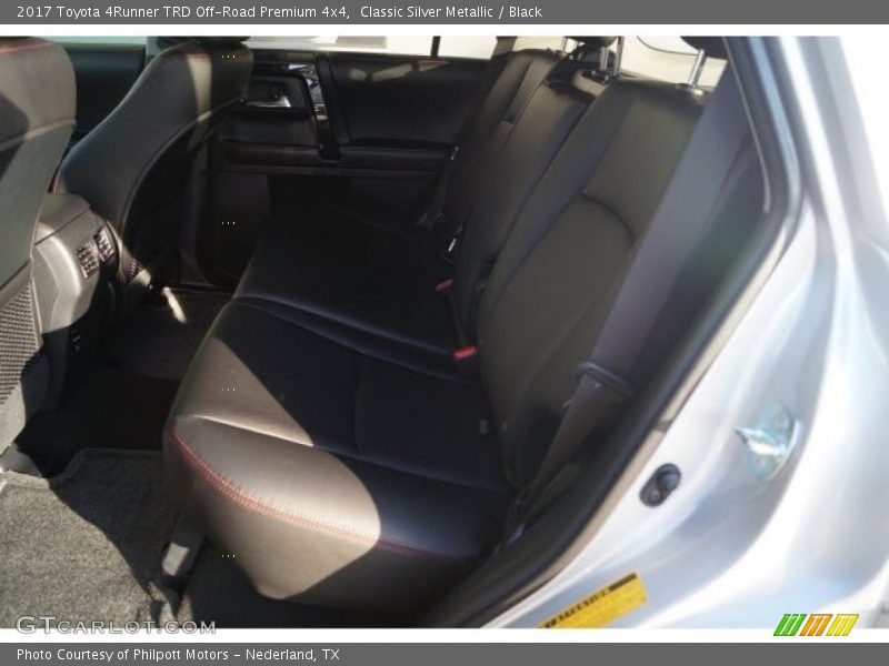 Classic Silver Metallic / Black 2017 Toyota 4Runner TRD Off-Road Premium 4x4