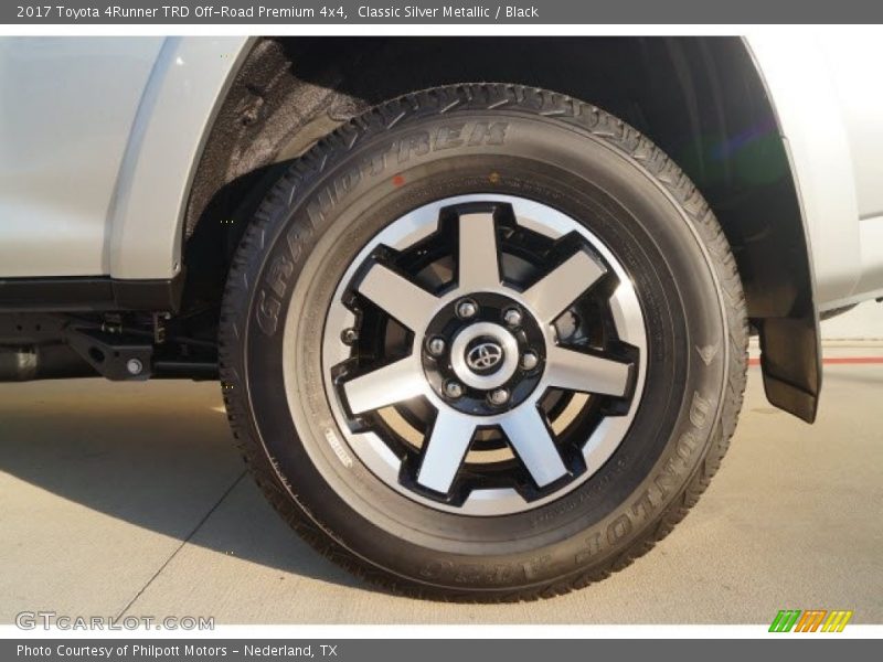 Classic Silver Metallic / Black 2017 Toyota 4Runner TRD Off-Road Premium 4x4