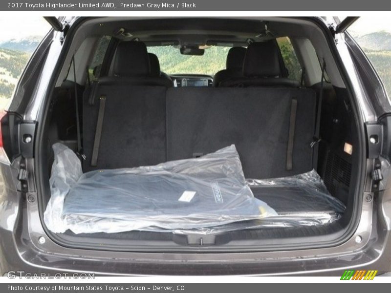Predawn Gray Mica / Black 2017 Toyota Highlander Limited AWD
