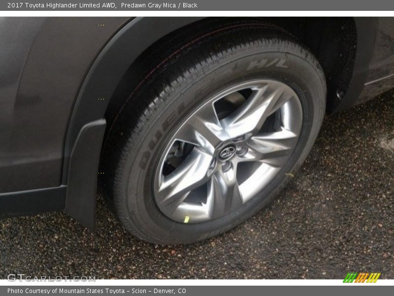 Predawn Gray Mica / Black 2017 Toyota Highlander Limited AWD