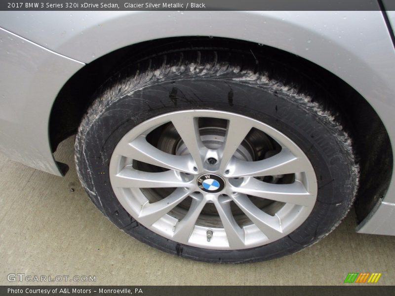 Glacier Silver Metallic / Black 2017 BMW 3 Series 320i xDrive Sedan