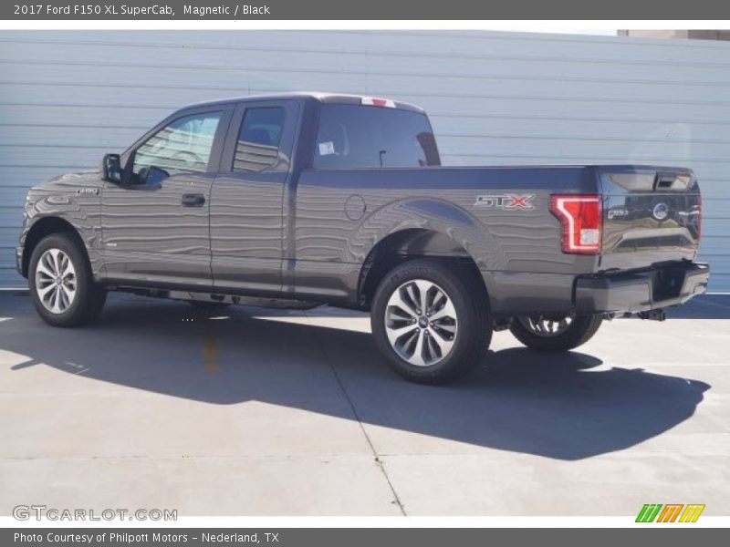 Magnetic / Black 2017 Ford F150 XL SuperCab