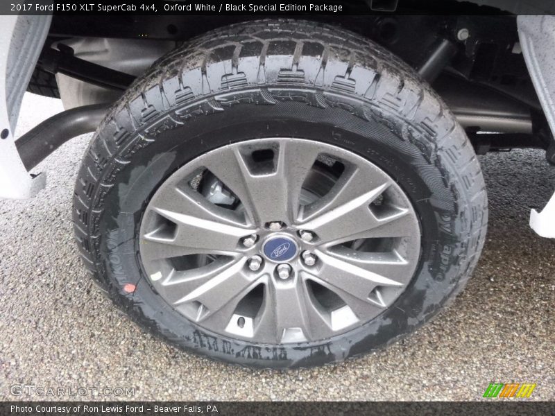 Oxford White / Black Special Edition Package 2017 Ford F150 XLT SuperCab 4x4