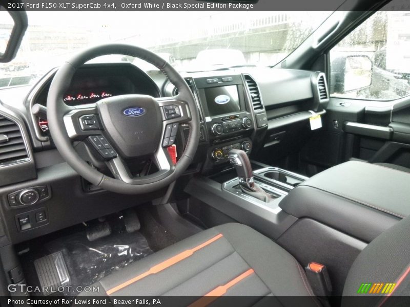 Oxford White / Black Special Edition Package 2017 Ford F150 XLT SuperCab 4x4