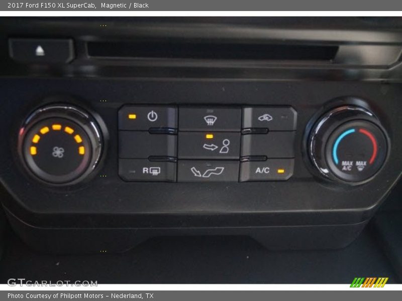 Magnetic / Black 2017 Ford F150 XL SuperCab